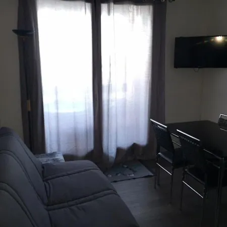 2 Pieces Climatise, Parking, Port Barcares - Fr-1-81-402 Apartment